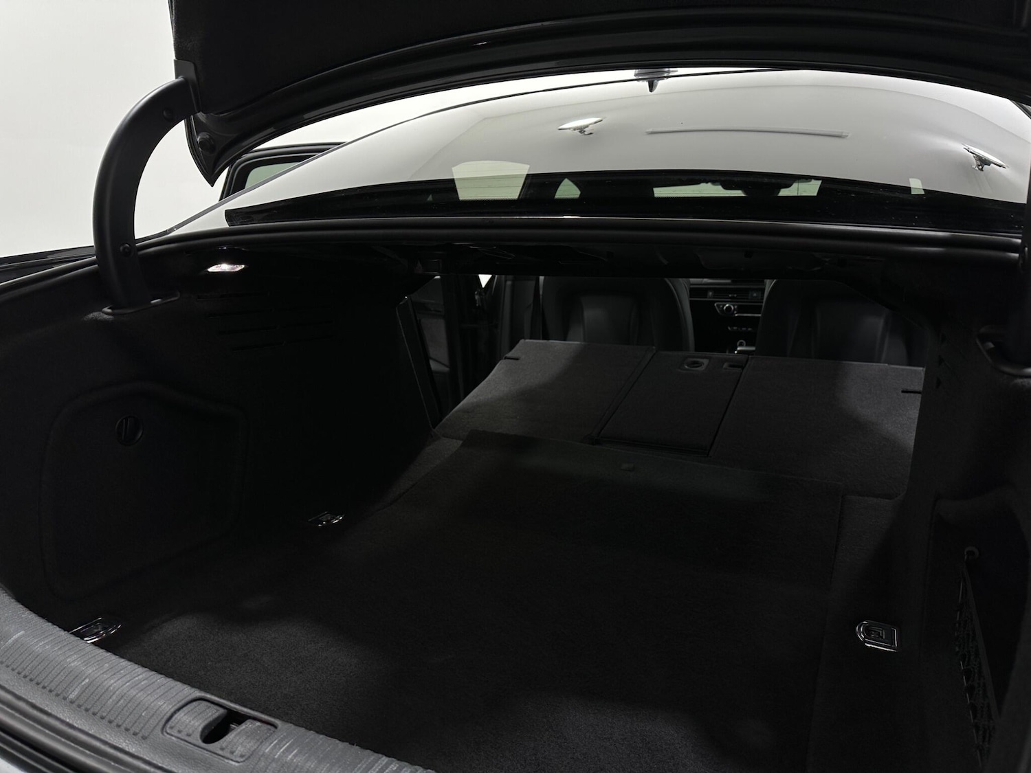 Used Audi A4 2019 for sale - 77091626: Photo 46