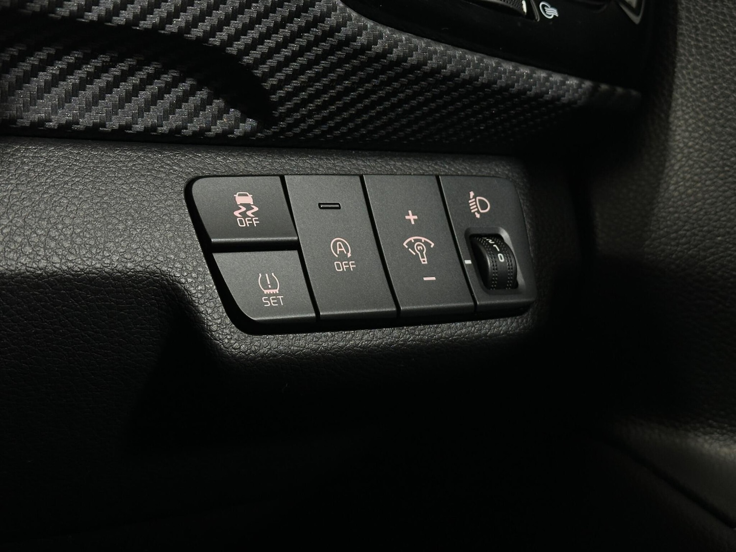 Used Kia Stonic 2022 for sale - 77144019: Photo 16