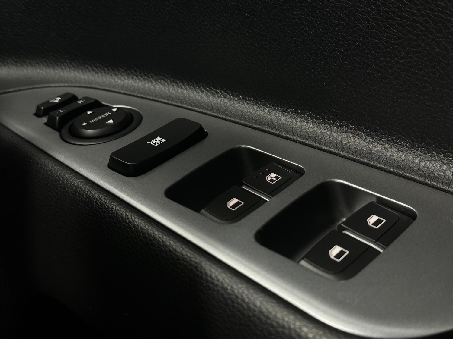 Used Kia Stonic 2022 for sale - 77144019: Photo 17