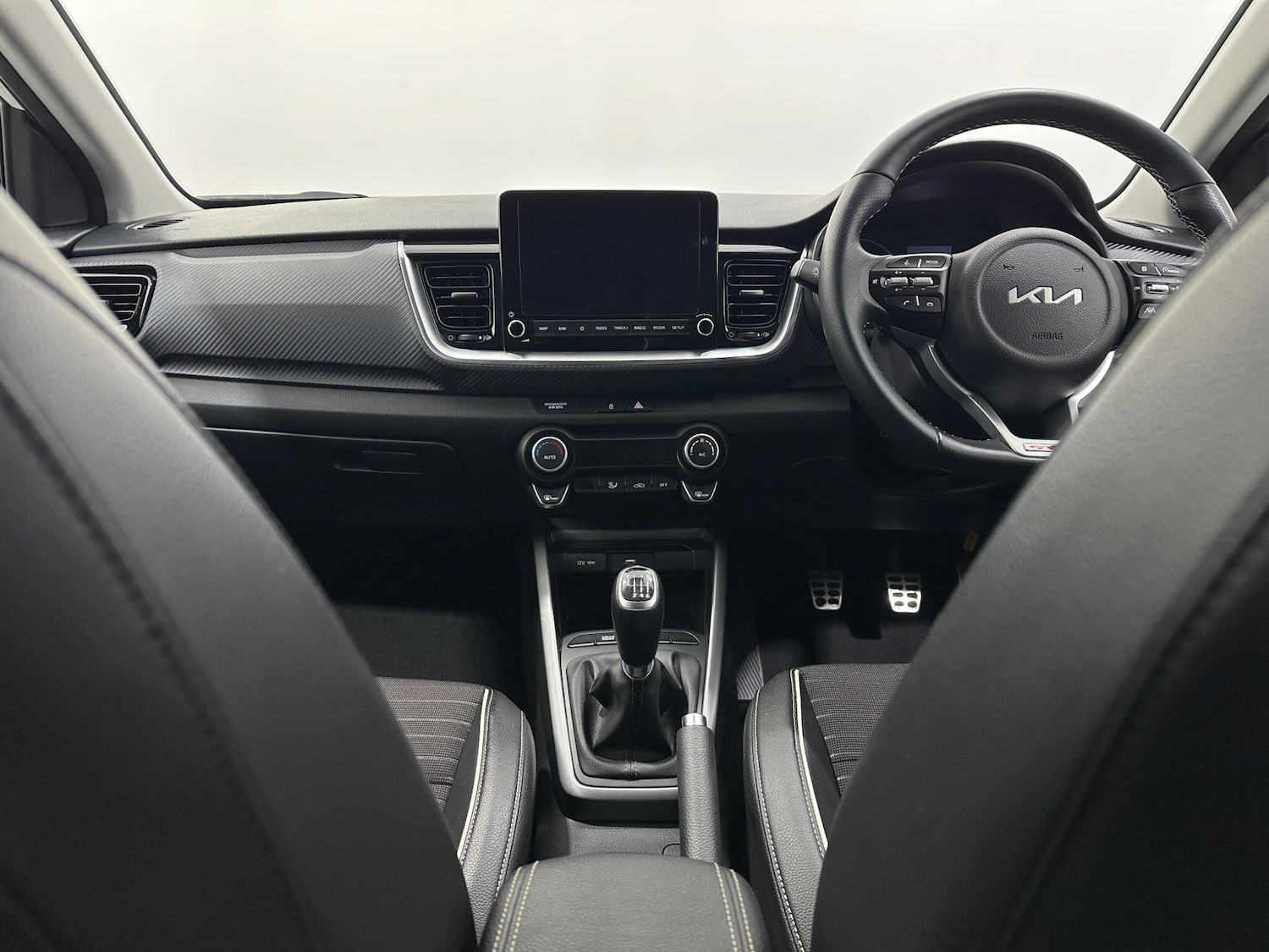 Used Kia Stonic 2022 for sale - 77144019: Photo 18