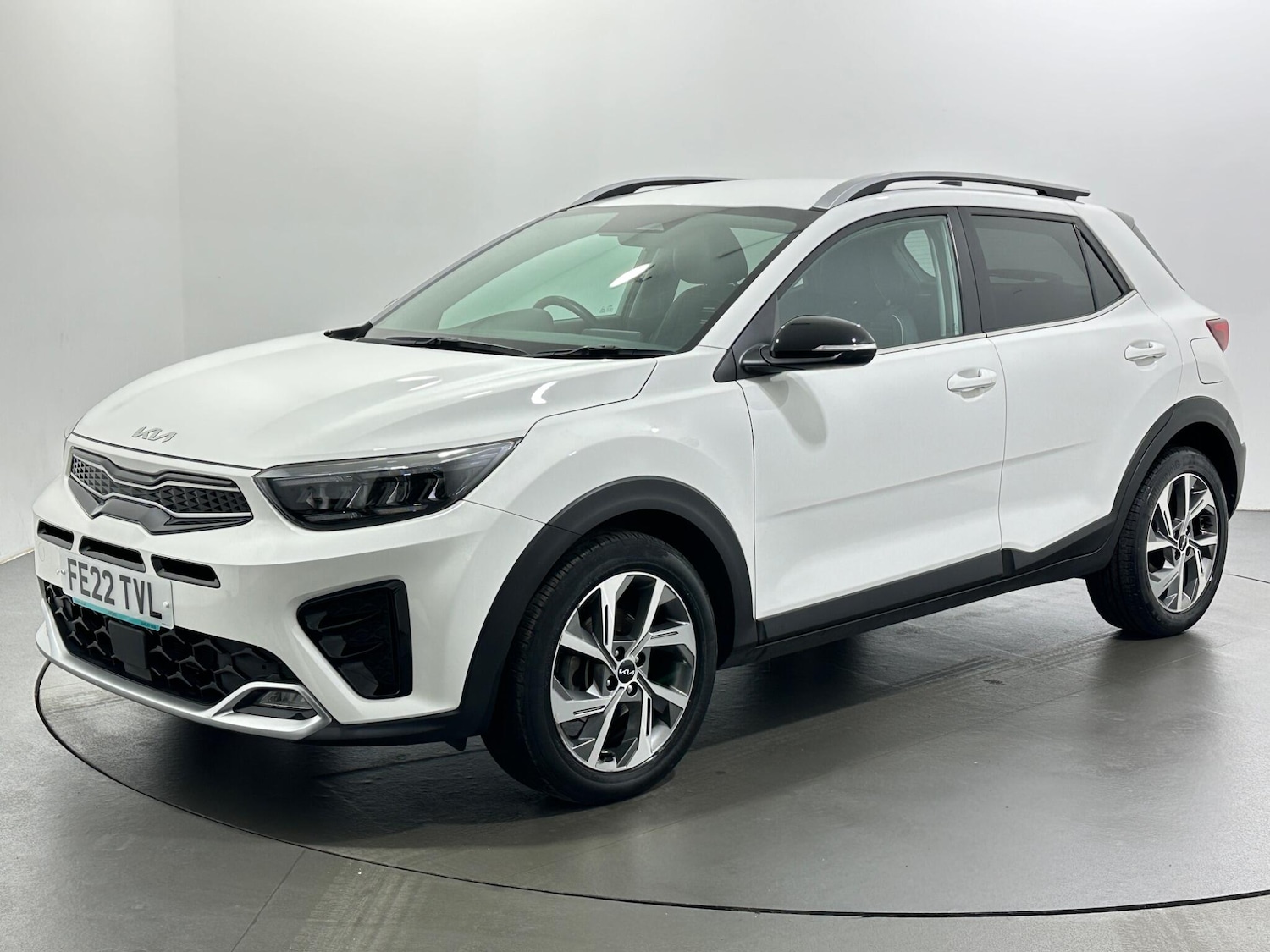Used Kia Stonic 2022 for sale - 77144019: Photo 4