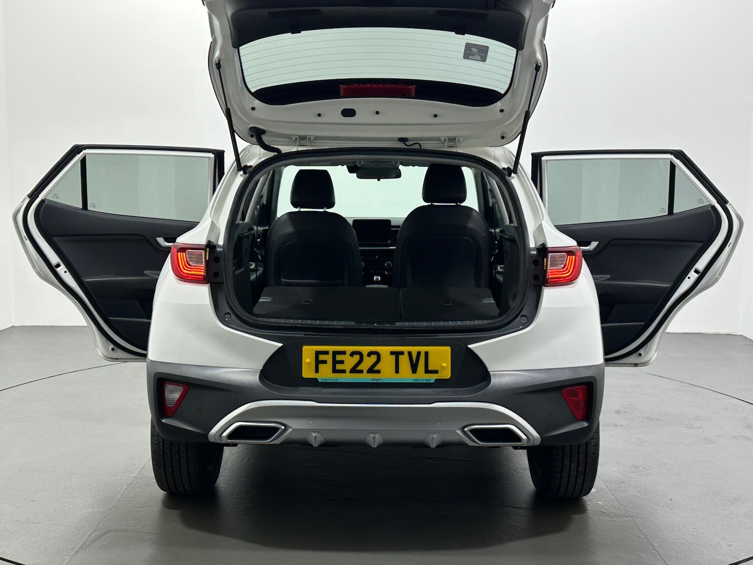 Used Kia Stonic 2022 for sale - 77144019: Photo 42