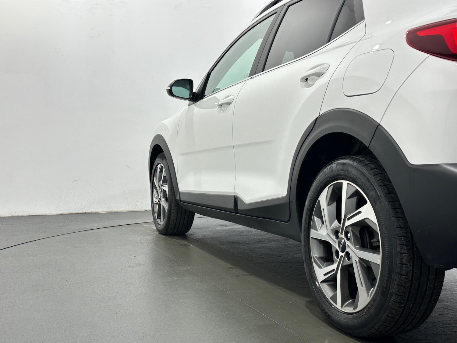 Used Kia Stonic 2022 for sale - 77144019: Photo 47