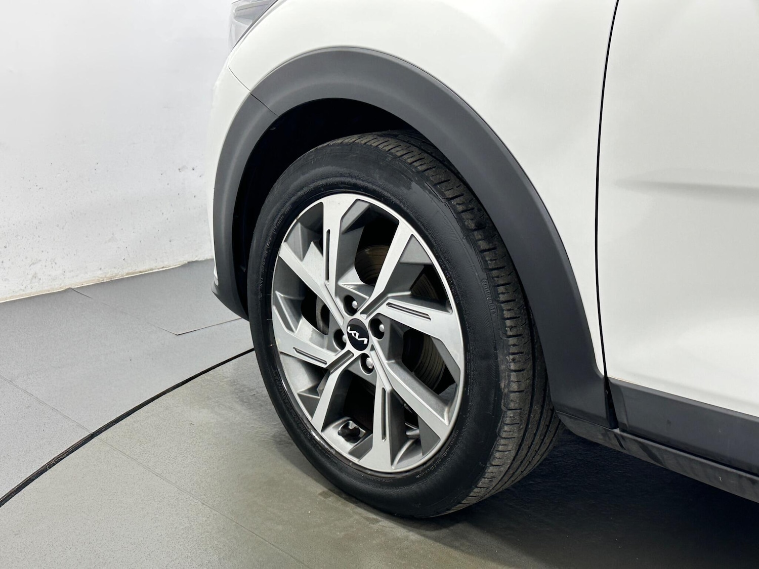 Used Kia Stonic 2022 for sale - 77144019: Photo 48