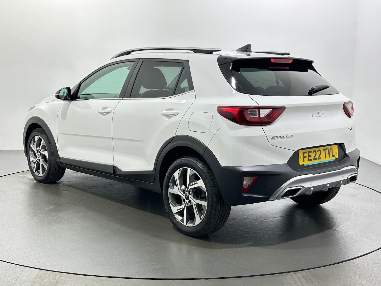 Used Kia Stonic 2022 for sale - 77144019: Photo 6