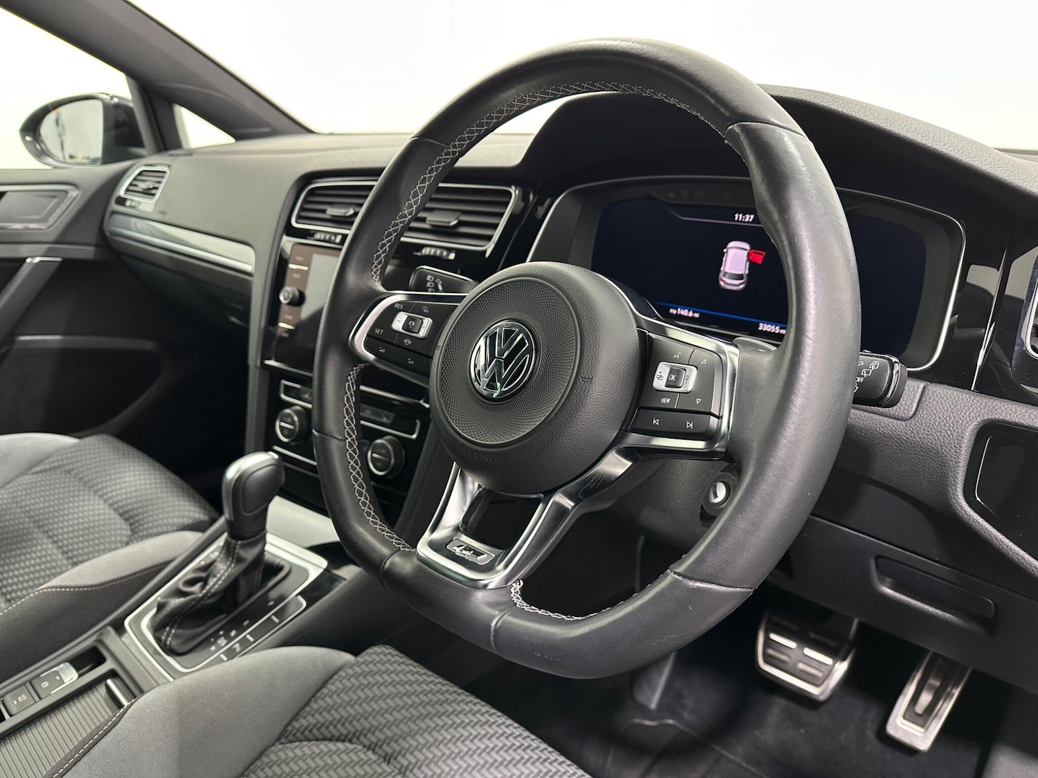Used Volkswagen Golf 2020 for sale - 76878528: Photo 10
