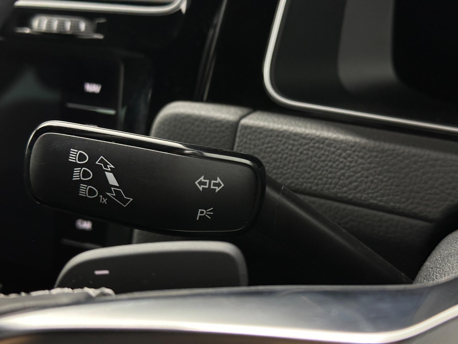 Used Volkswagen Golf 2020 for sale - 76878528: Photo 12