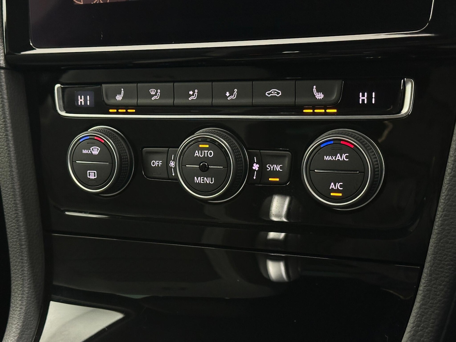 Used Volkswagen Golf 2020 for sale - 76878528: Photo 21