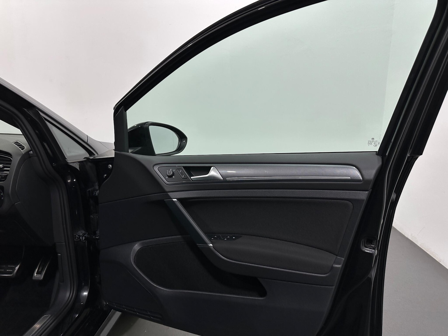 Used Volkswagen Golf 2020 for sale - 76878528: Photo 32