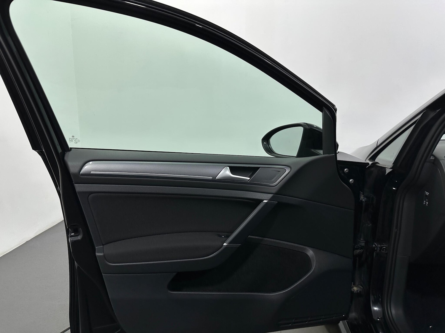 Used Volkswagen Golf 2020 for sale - 76878528: Photo 36