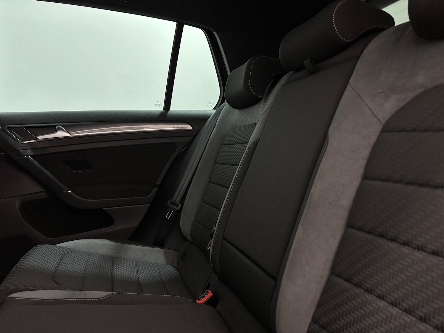 Used Volkswagen Golf 2020 for sale - 76878528: Photo 38