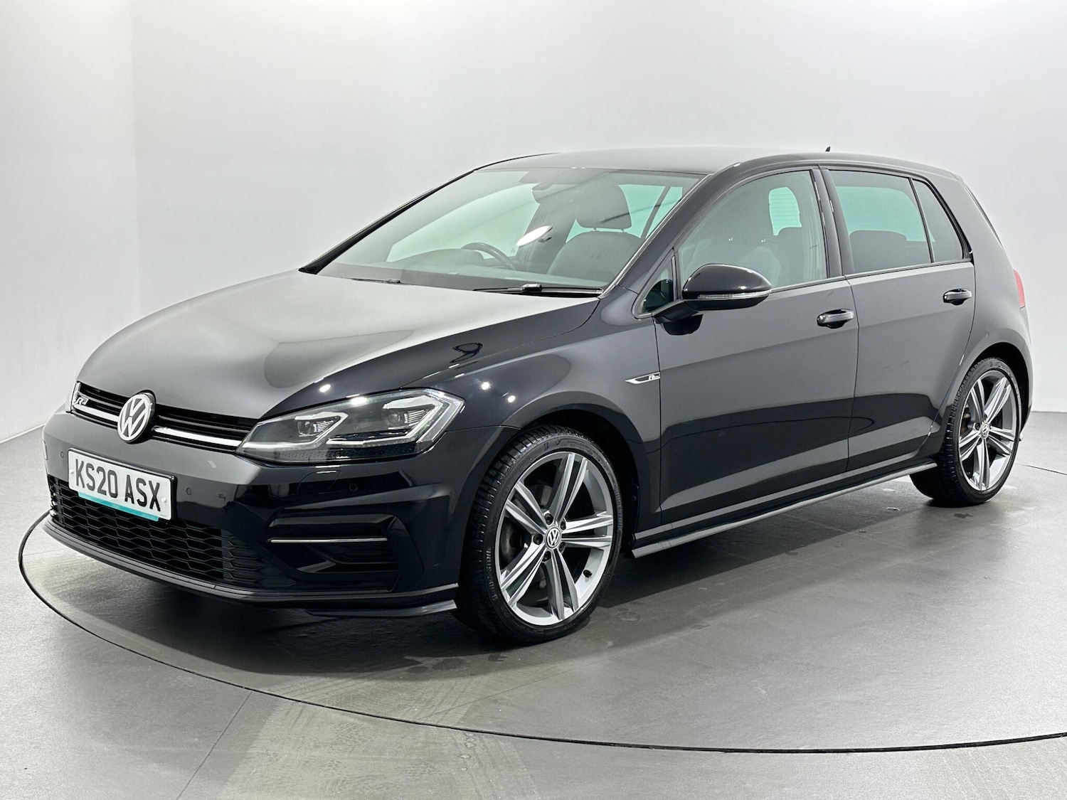 Used Volkswagen Golf 2020 for sale - 76878528: Photo 4