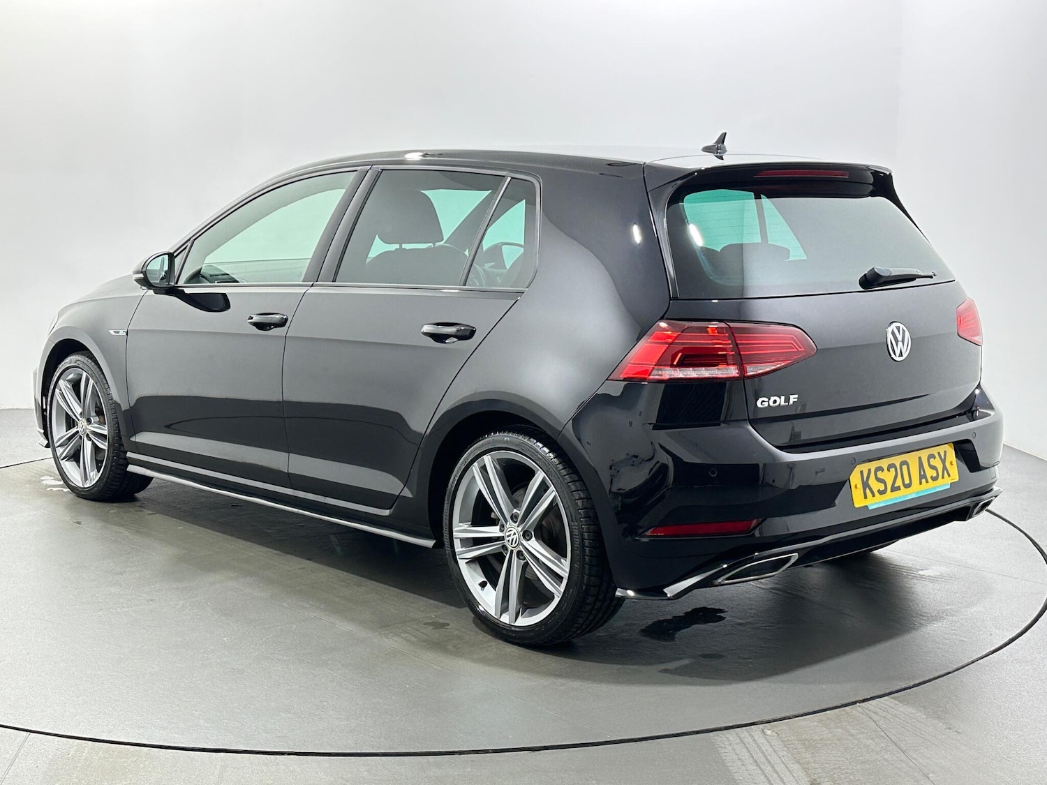 Used Volkswagen Golf 2020 for sale - 76878528: Photo 6