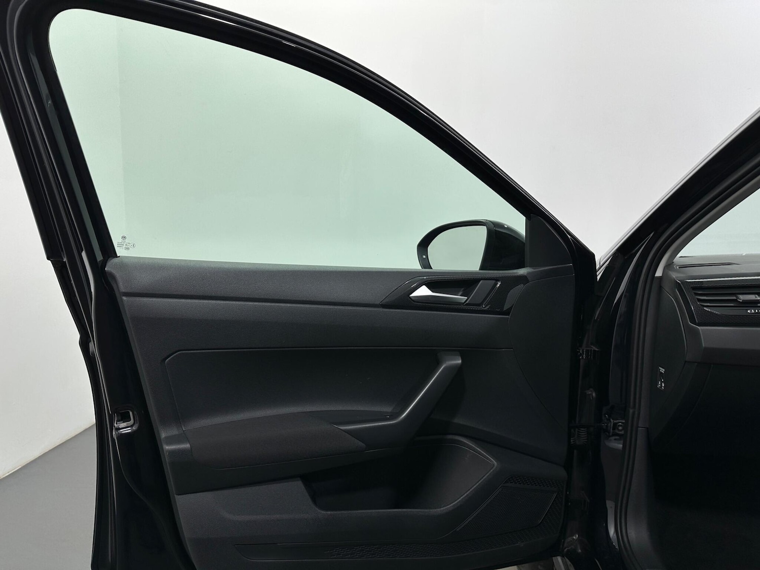 Used Volkswagen Taigo 2023 for sale - 77411927: Photo 36