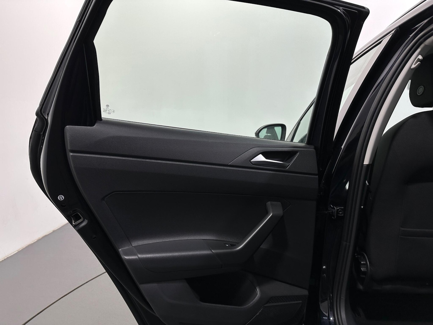 Used Volkswagen Taigo 2023 for sale - 77411927: Photo 39