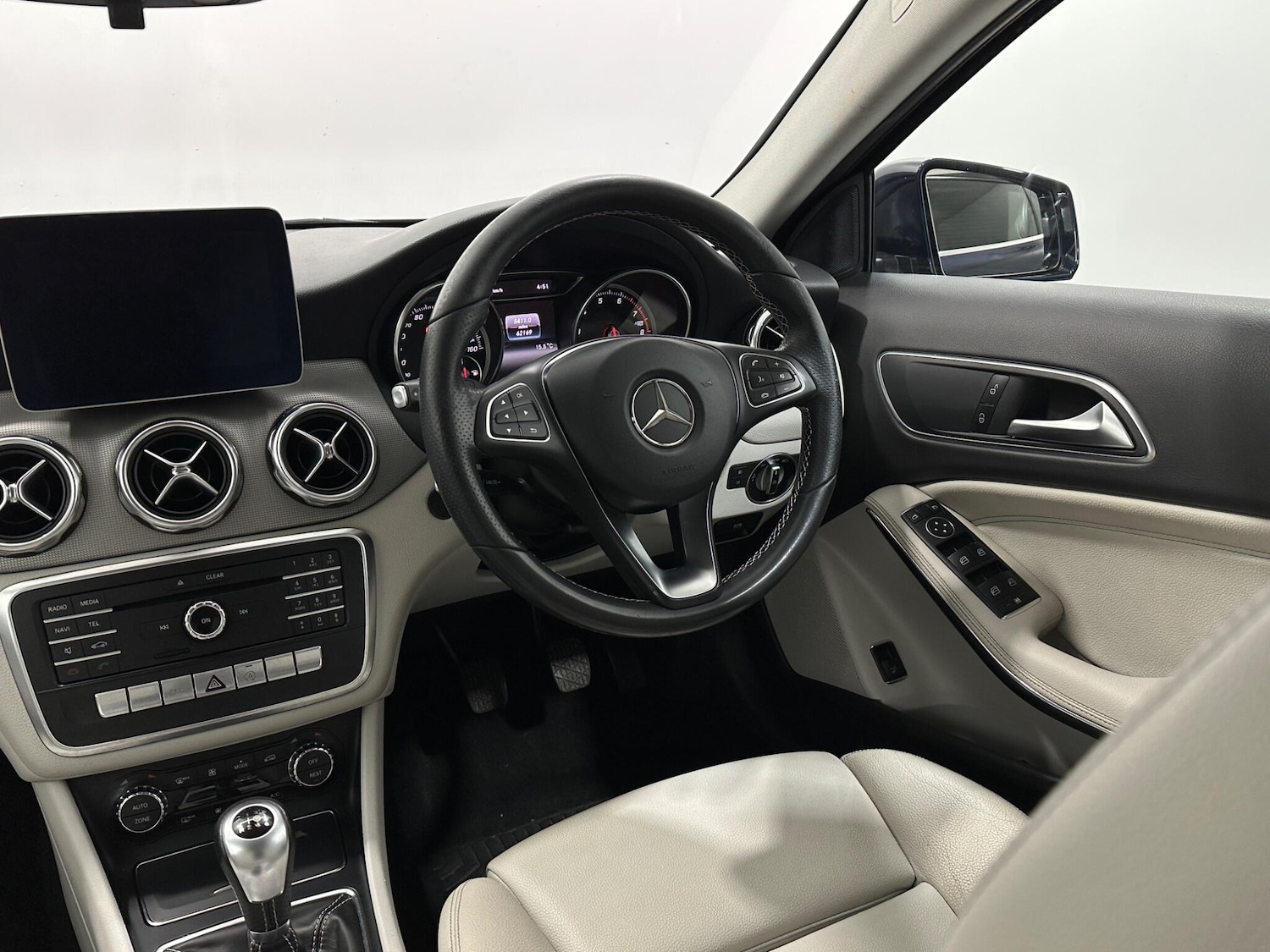 Used Mercedes-Benz GLA 2017 for sale - 76878903: Photo 11