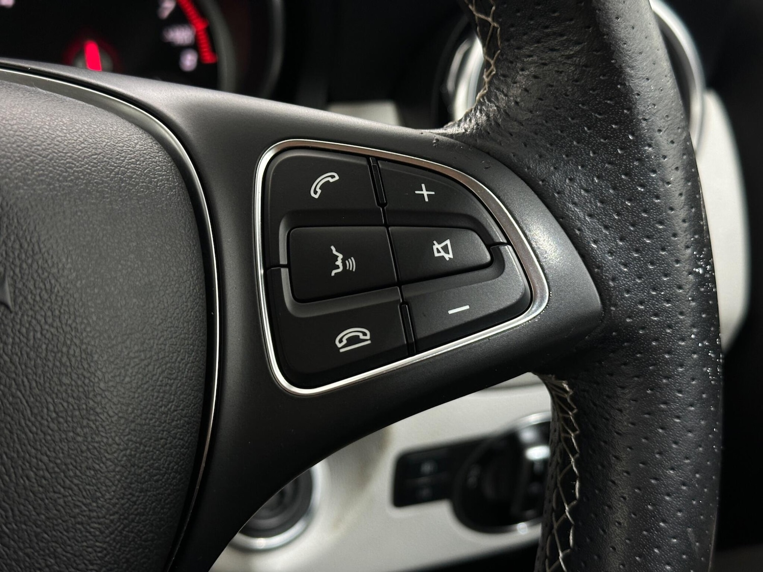 Used Mercedes-Benz GLA 2017 for sale - 76878903: Photo 14