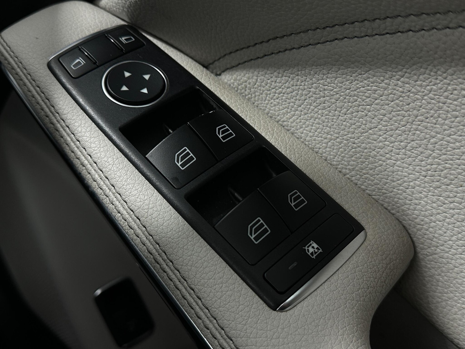 Used Mercedes-Benz GLA 2017 for sale - 76878903: Photo 16