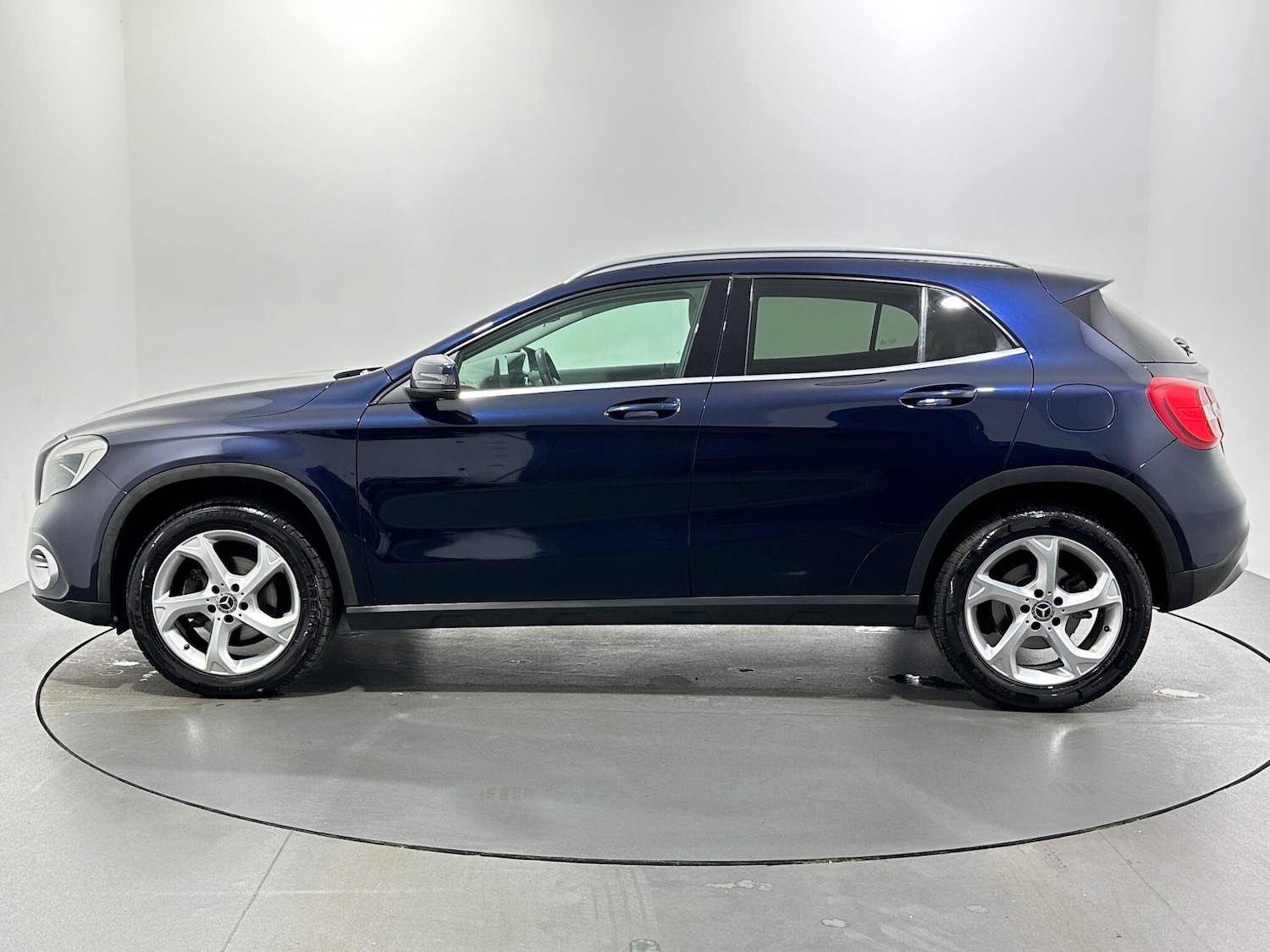 Used Mercedes-Benz GLA 2017 for sale - 76878903: Photo 5