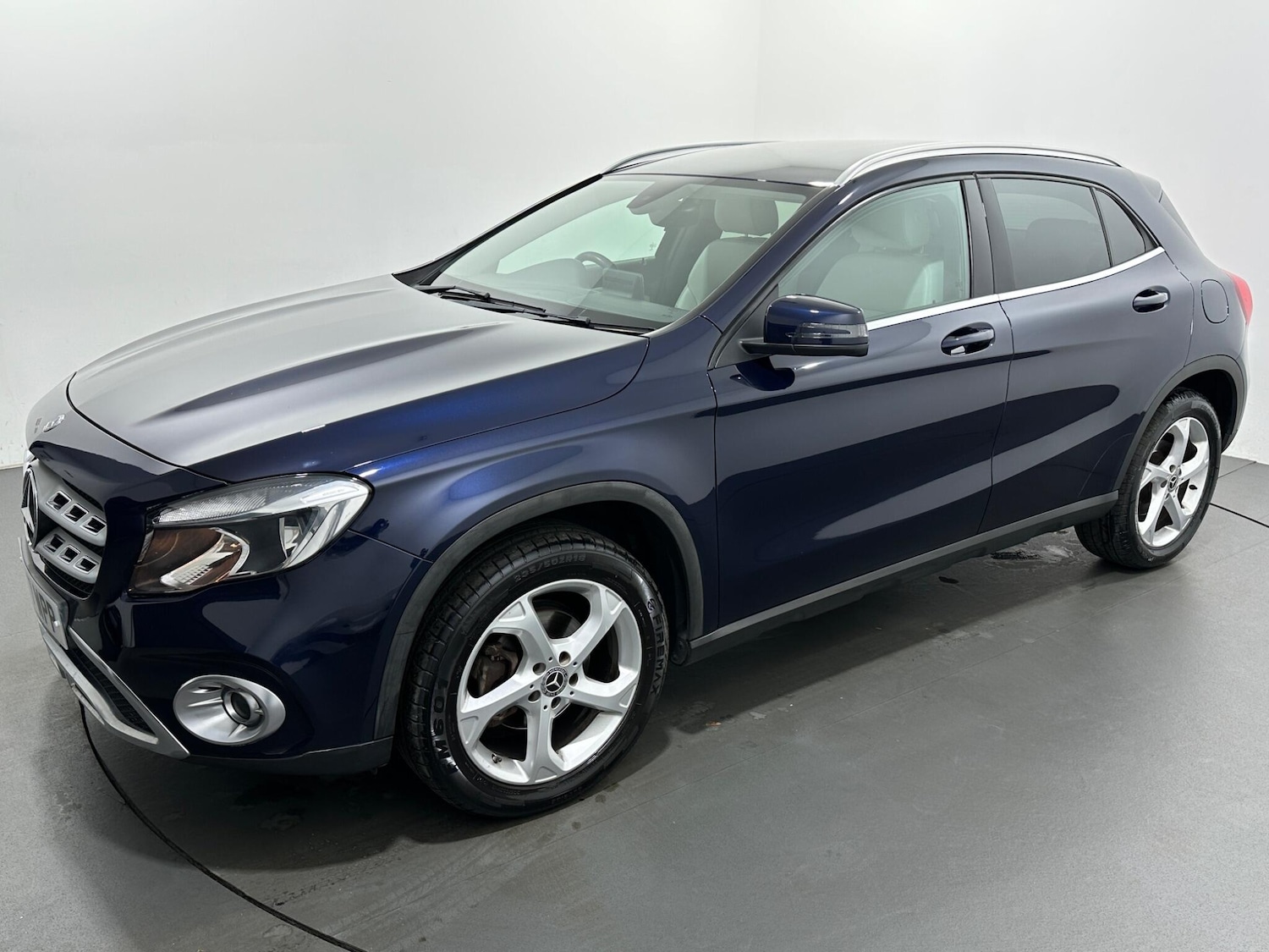 Used Mercedes-Benz GLA 2017 for sale - 76878903: Photo 51