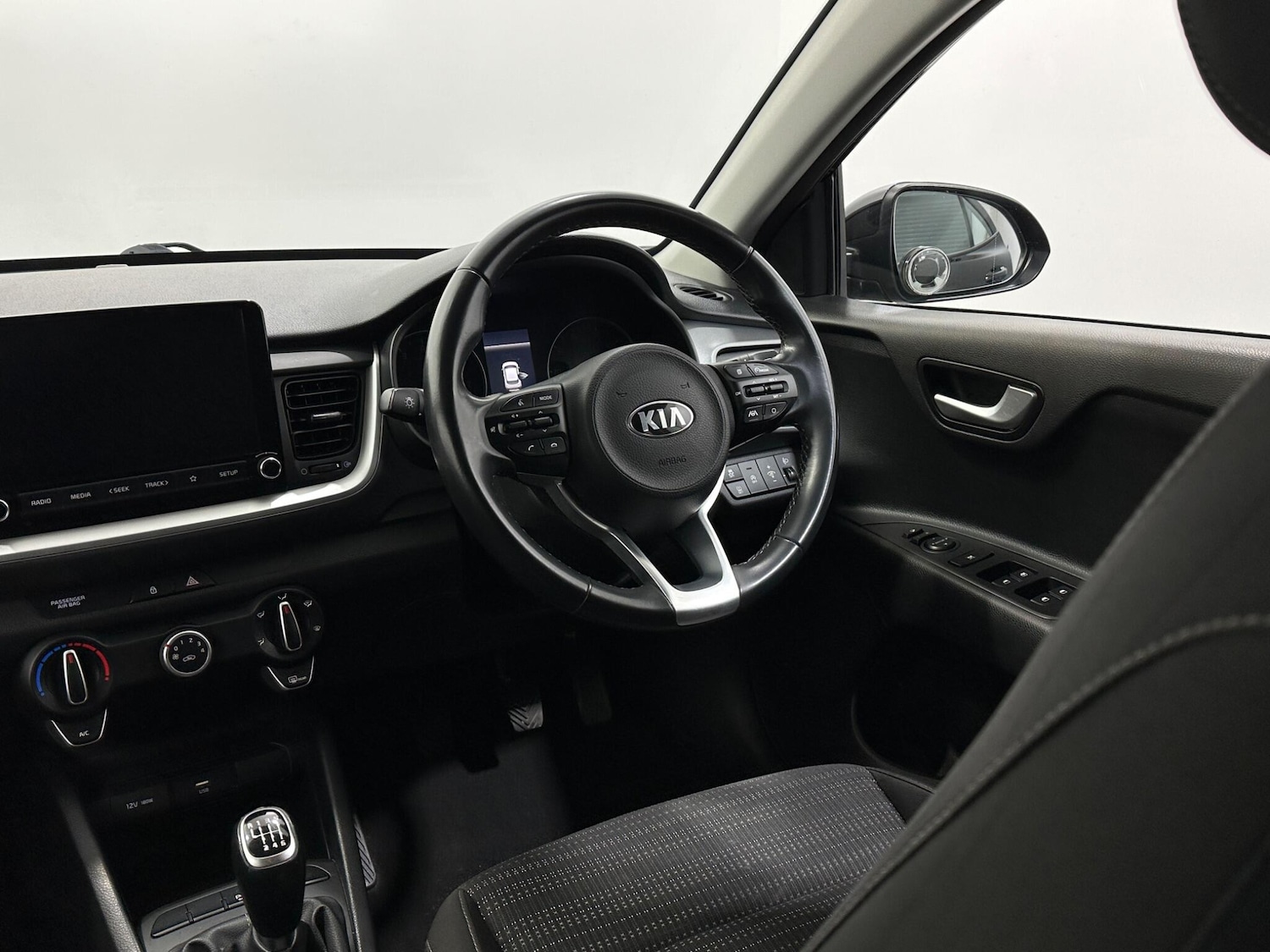 Used Kia Stonic for sale - 78220200: Photo 12