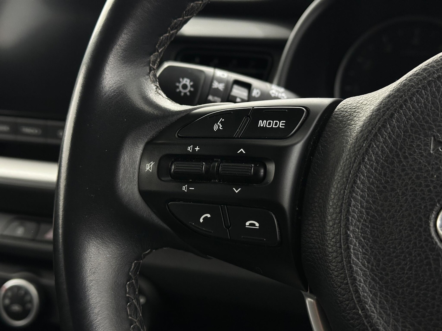 Used Kia Stonic for sale - 78220200: Photo 14