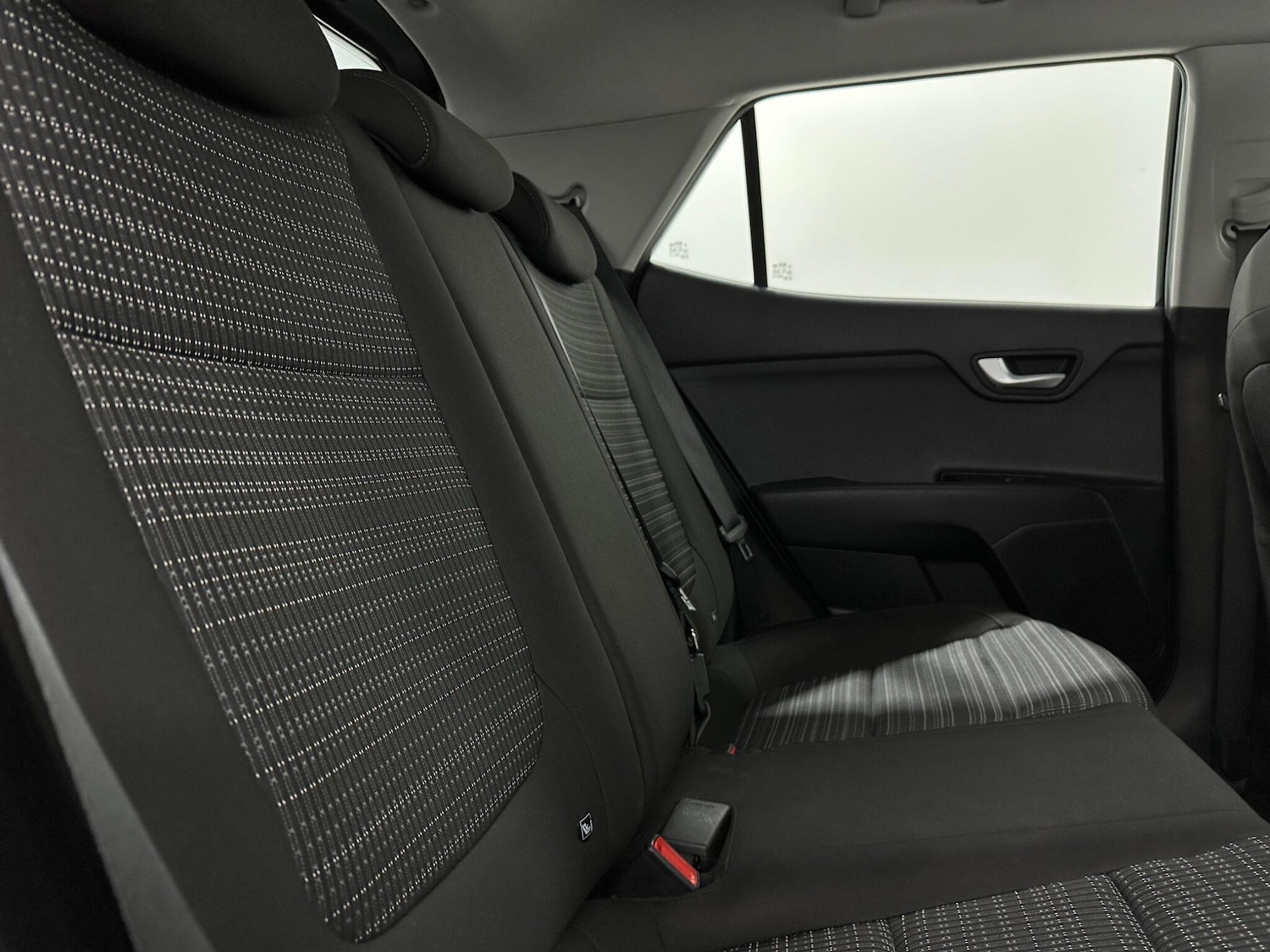 Used Kia Stonic for sale - 78220200: Photo 39