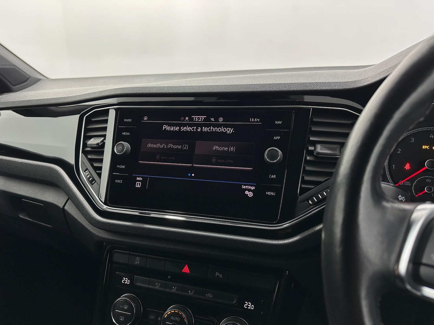 Used Volkswagen T-Roc 2021 for sale - 77255532: Photo 24