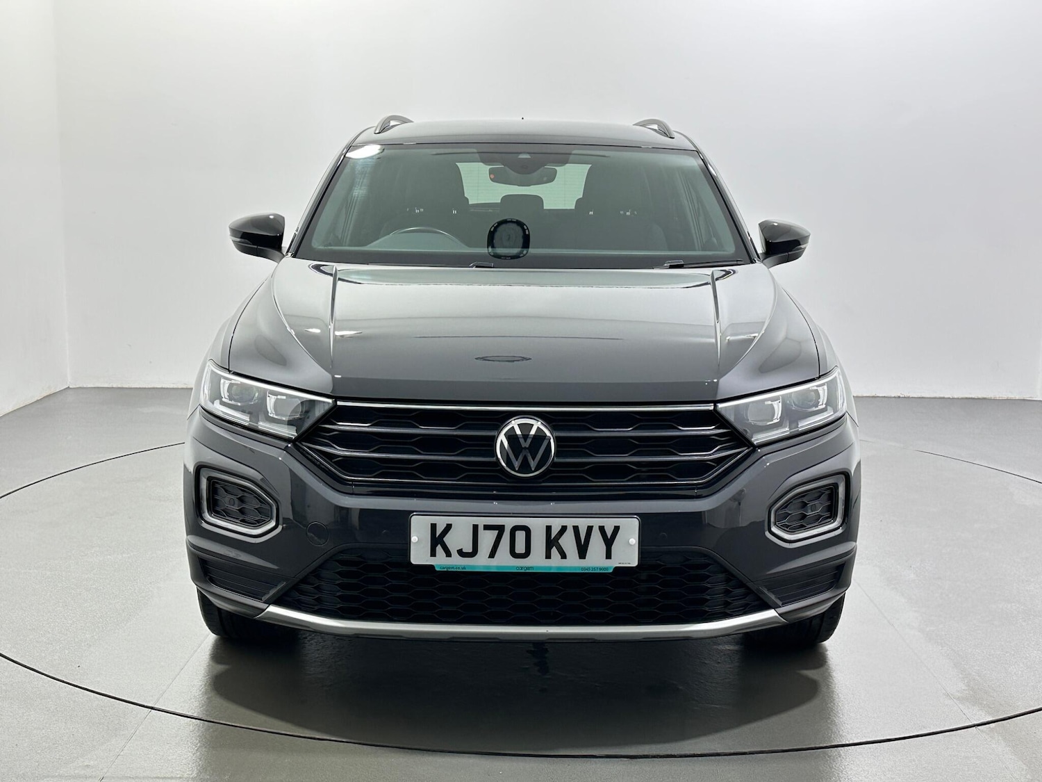 Used Volkswagen T-Roc 2021 for sale - 77255532: Photo 3