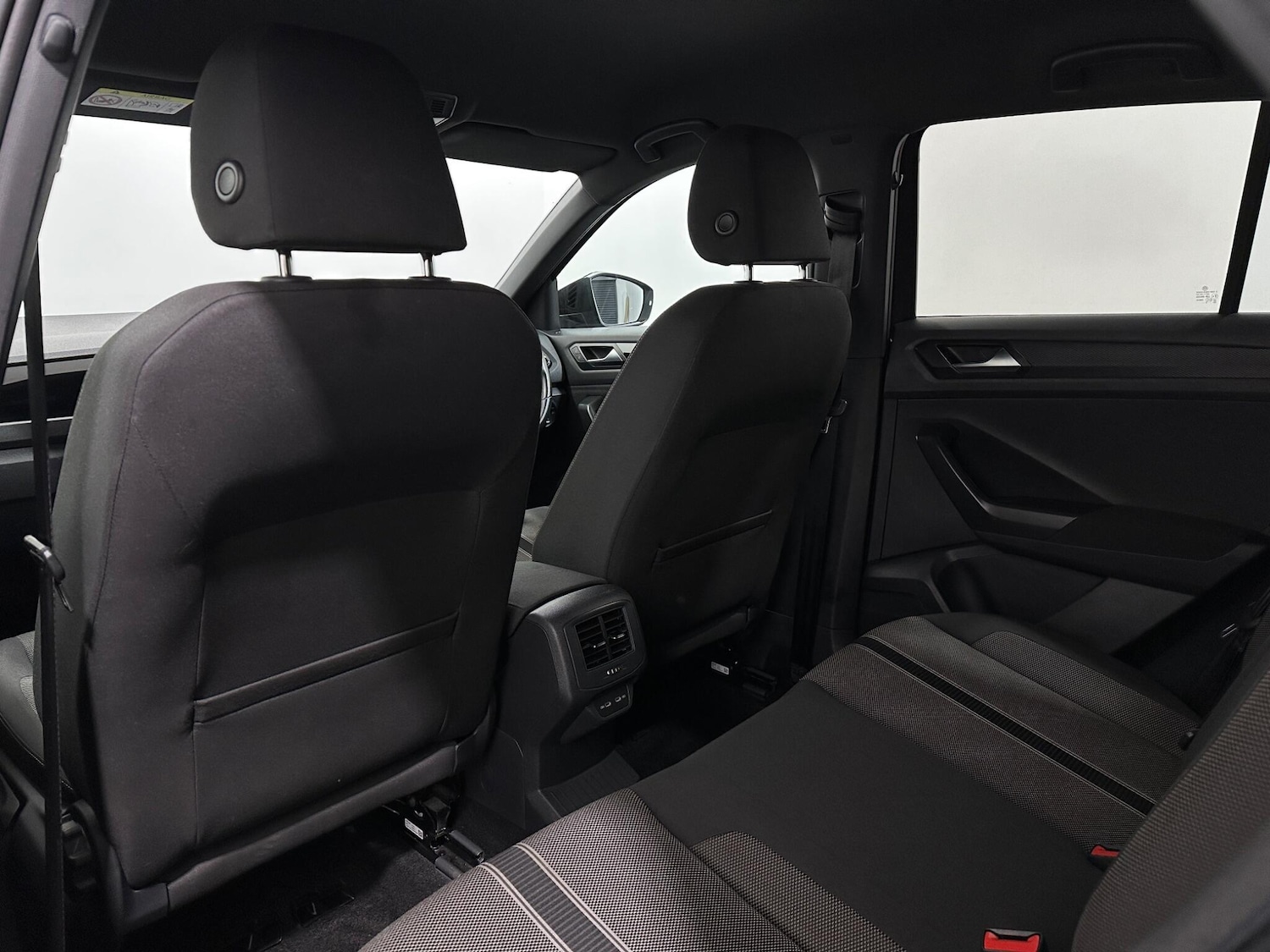 Used Volkswagen T-Roc 2021 for sale - 77255532: Photo 36