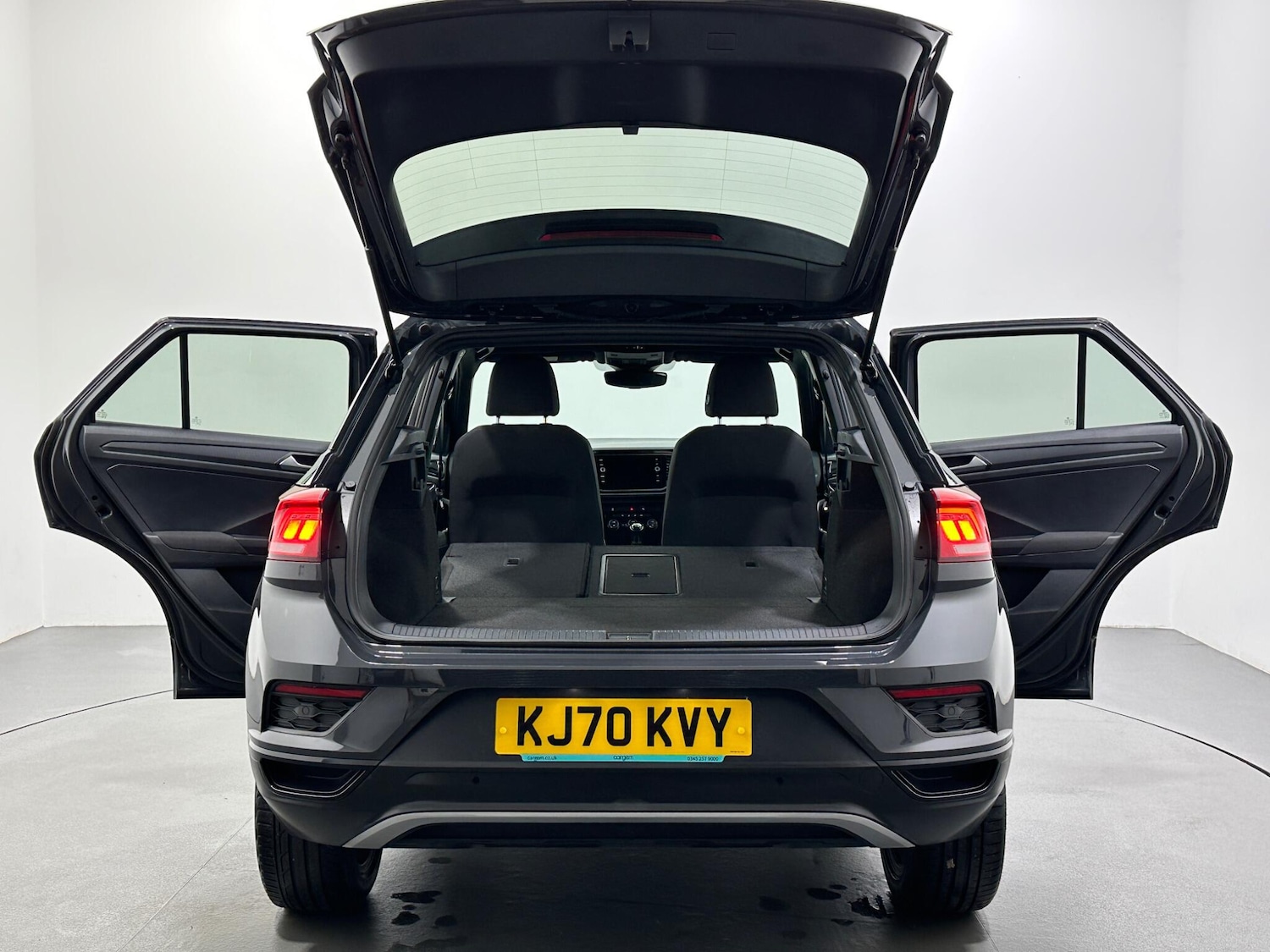 Used Volkswagen T-Roc 2021 for sale - 77255532: Photo 42