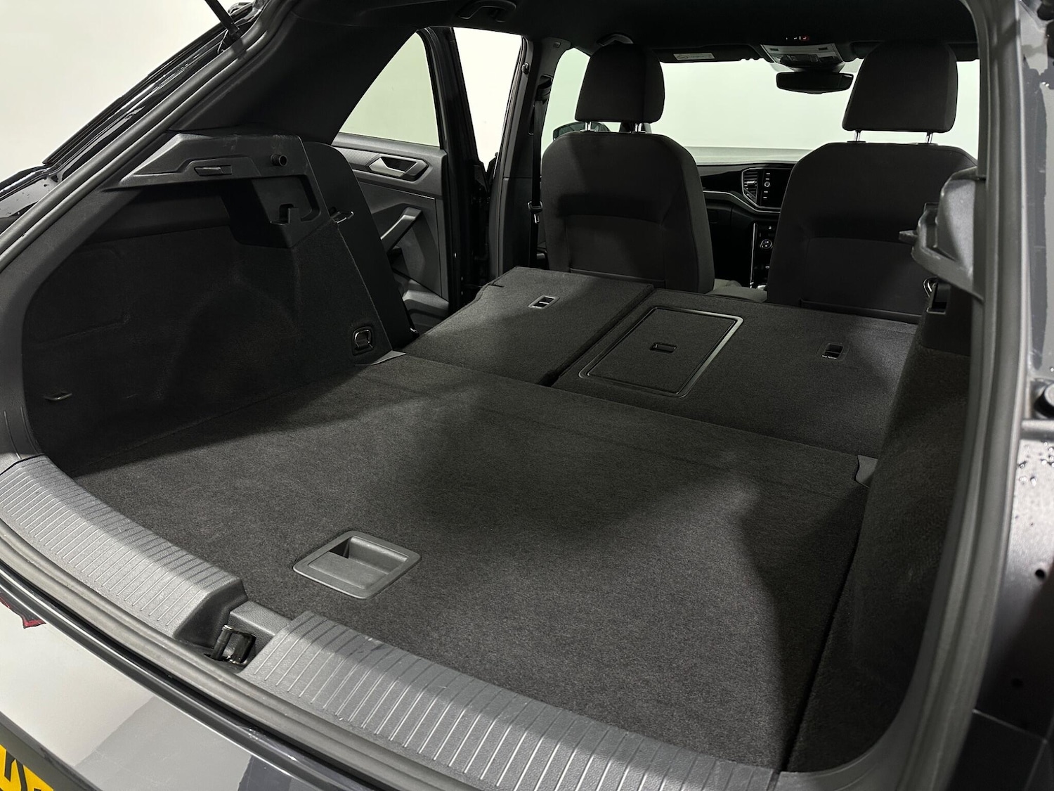 Used Volkswagen T-Roc 2021 for sale - 77255532: Photo 43