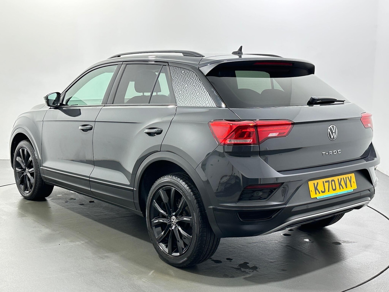 Used Volkswagen T-Roc 2021 for sale - 77255532: Photo 6