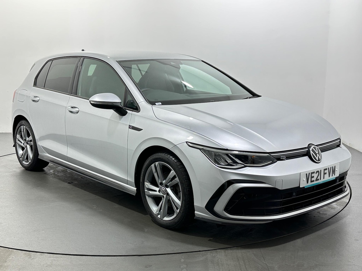 Used Volkswagen Golf 2021 for sale - 76878844: Photo 1