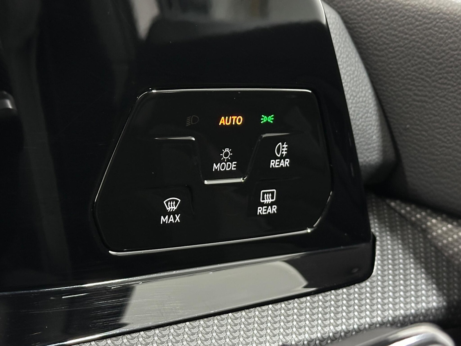 Used Volkswagen Golf 2021 for sale - 76878844: Photo 17