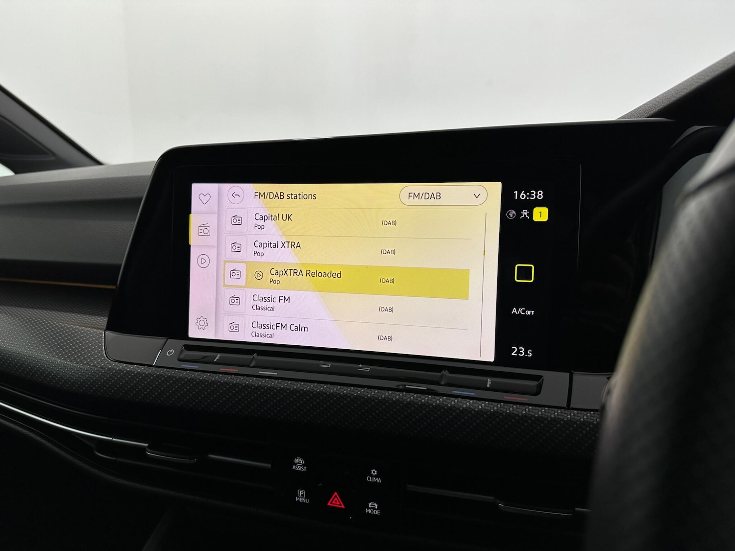 Used Volkswagen Golf 2021 for sale - 76878844: Photo 24