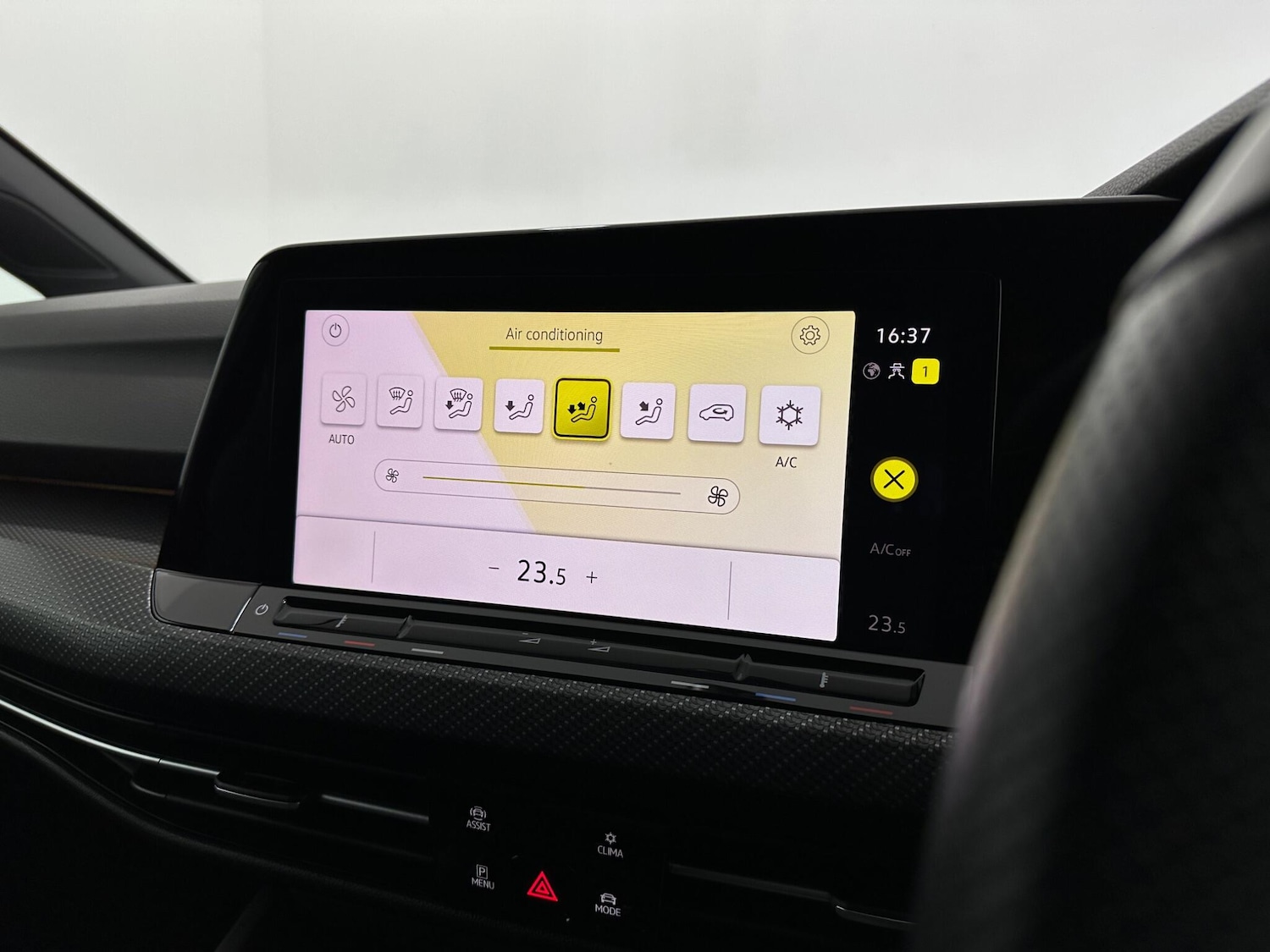 Used Volkswagen Golf 2021 for sale - 76878844: Photo 25