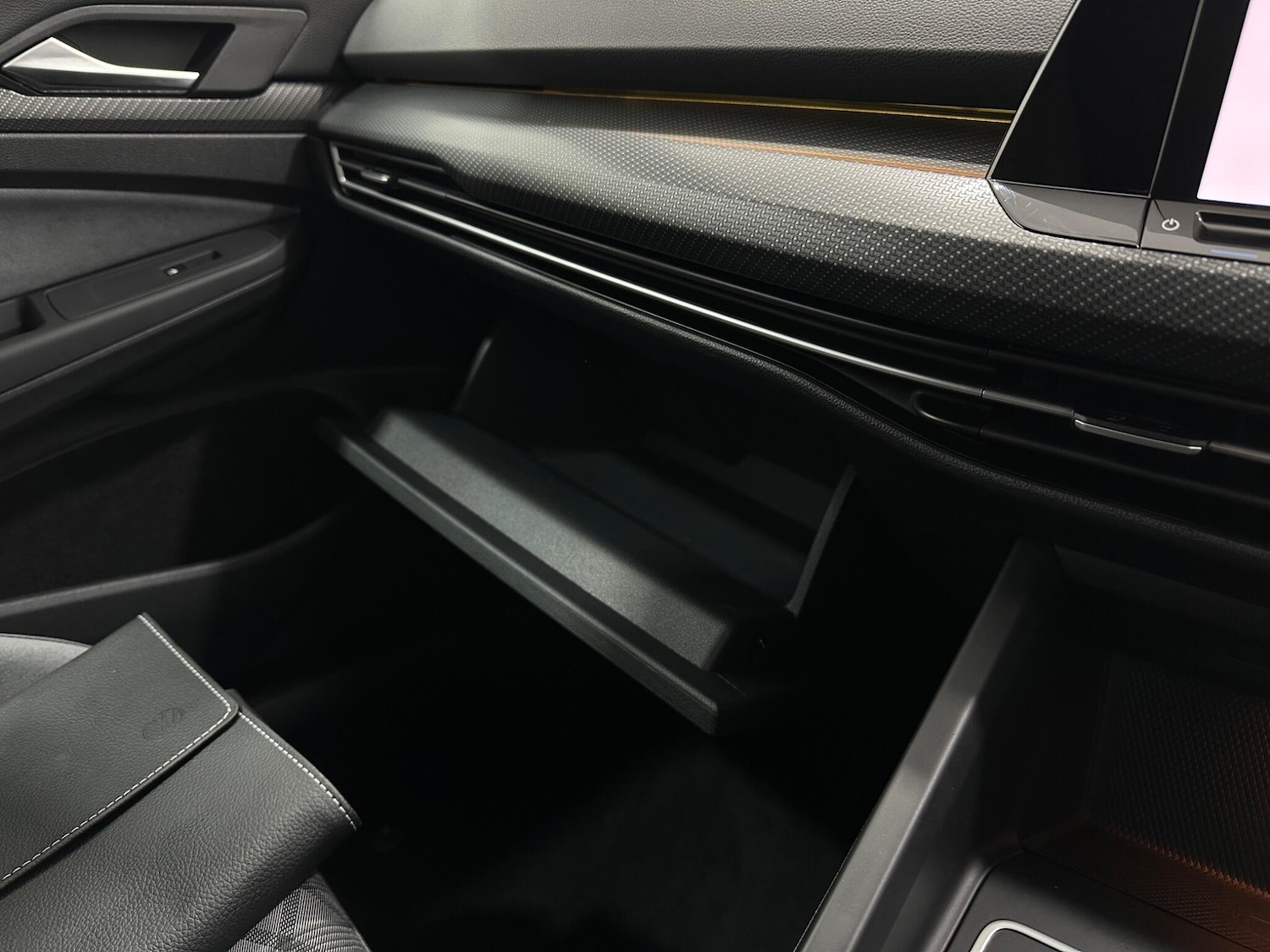 Used Volkswagen Golf 2021 for sale - 76878844: Photo 27