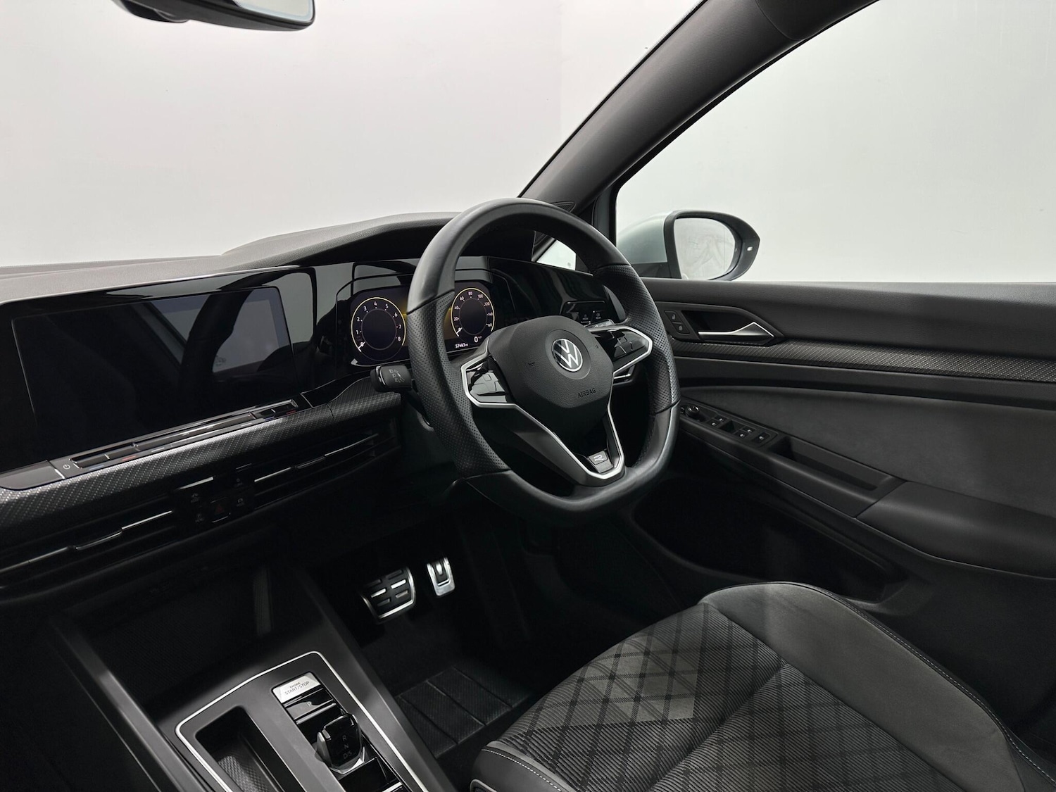 Used Volkswagen Golf 2021 for sale - 76878844: Photo 29