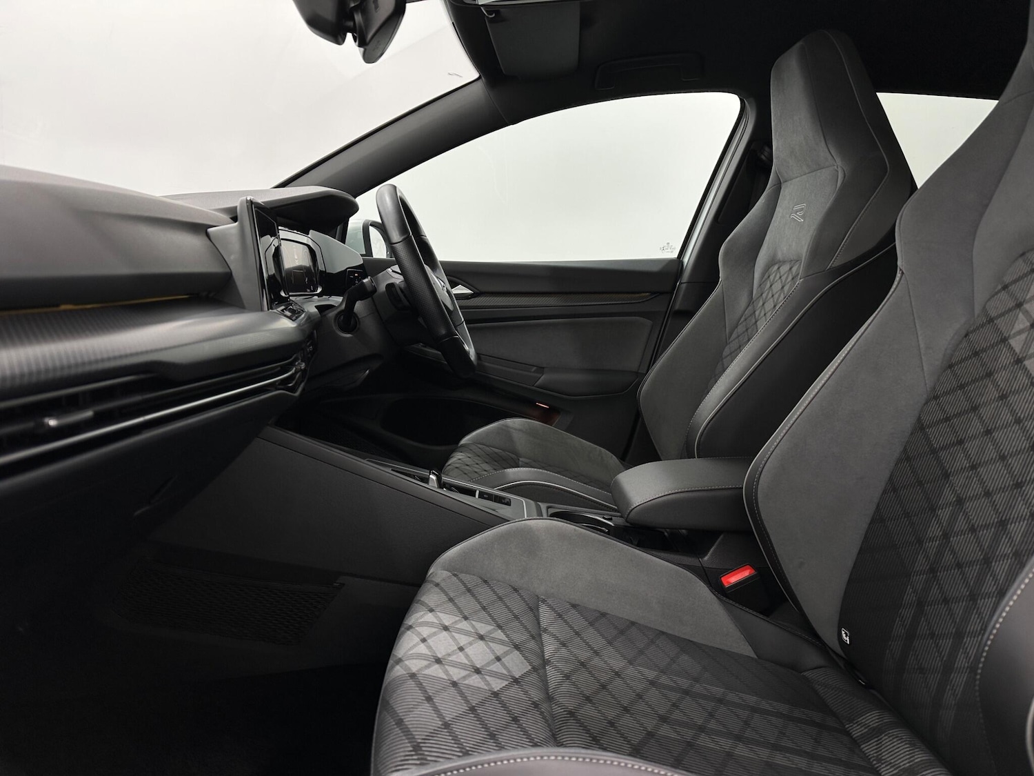 Used Volkswagen Golf 2021 for sale - 76878844: Photo 33