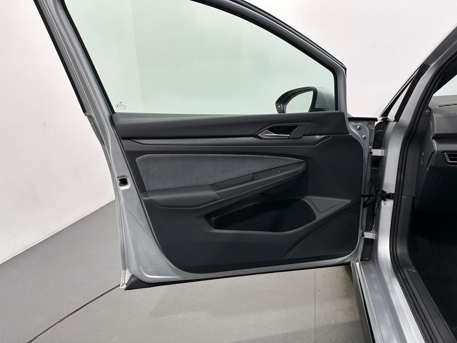 Used Volkswagen Golf 2021 for sale - 76878844: Photo 35