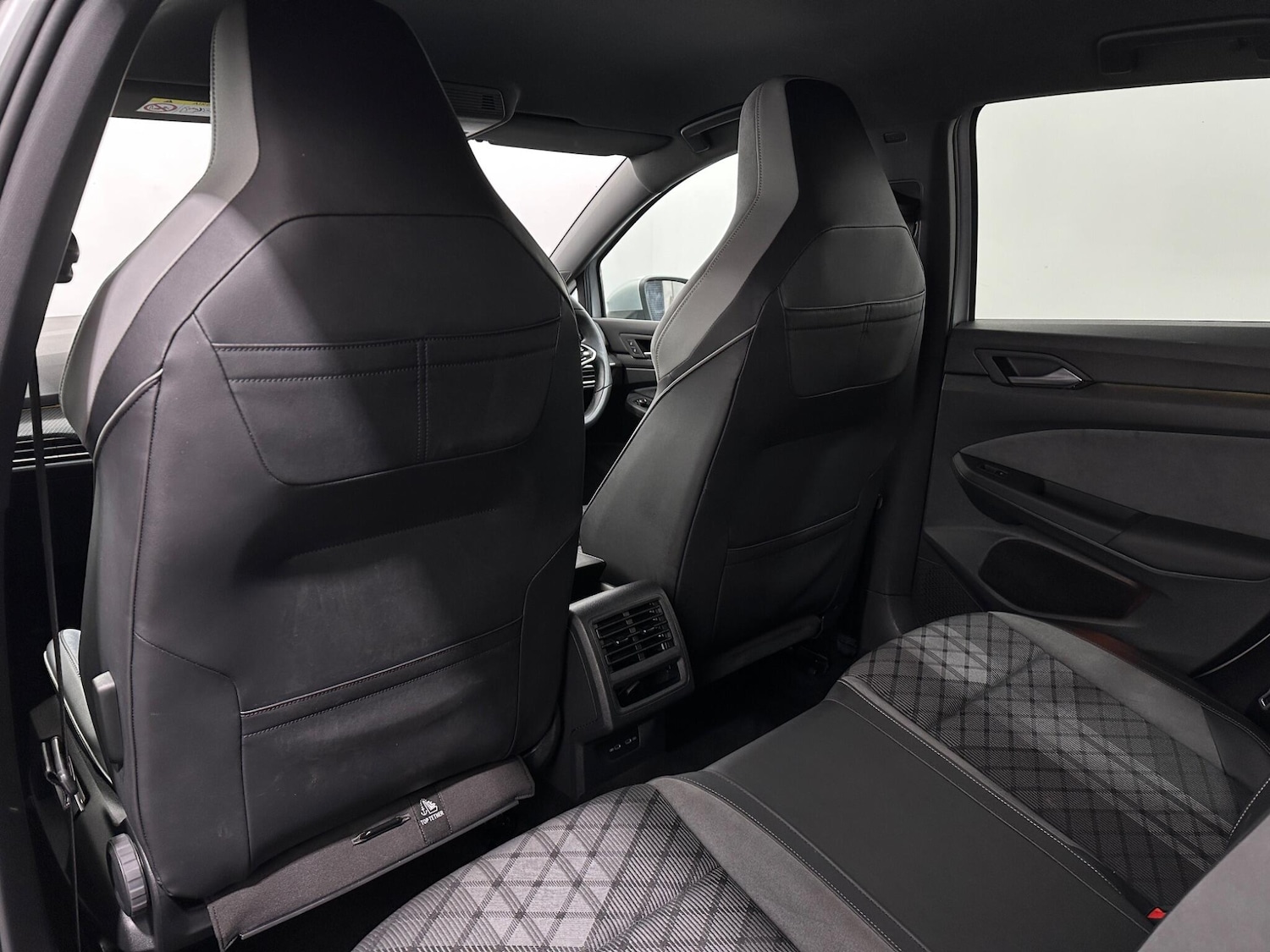 Used Volkswagen Golf 2021 for sale - 76878844: Photo 36