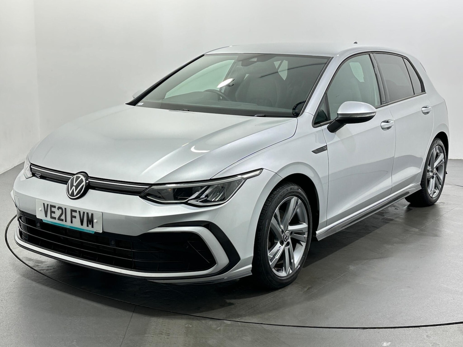 Used Volkswagen Golf 2021 for sale - 76878844: Photo 4