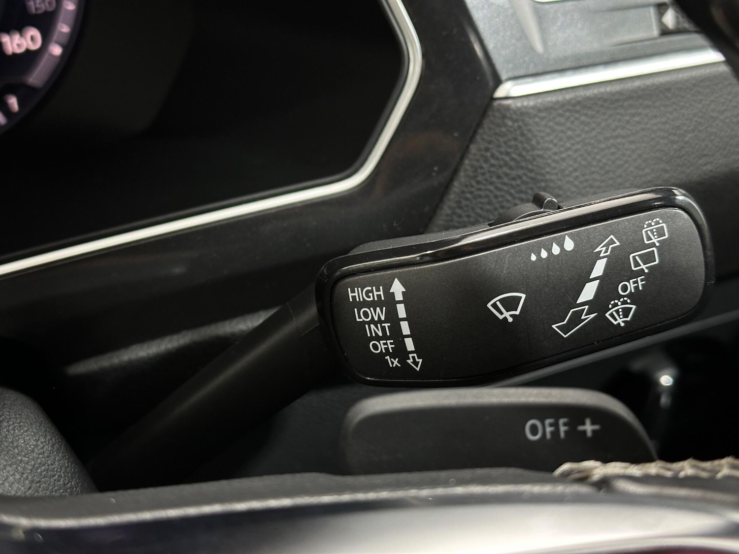 Used Volkswagen Tiguan 2017 for sale - 76878536: Photo 15