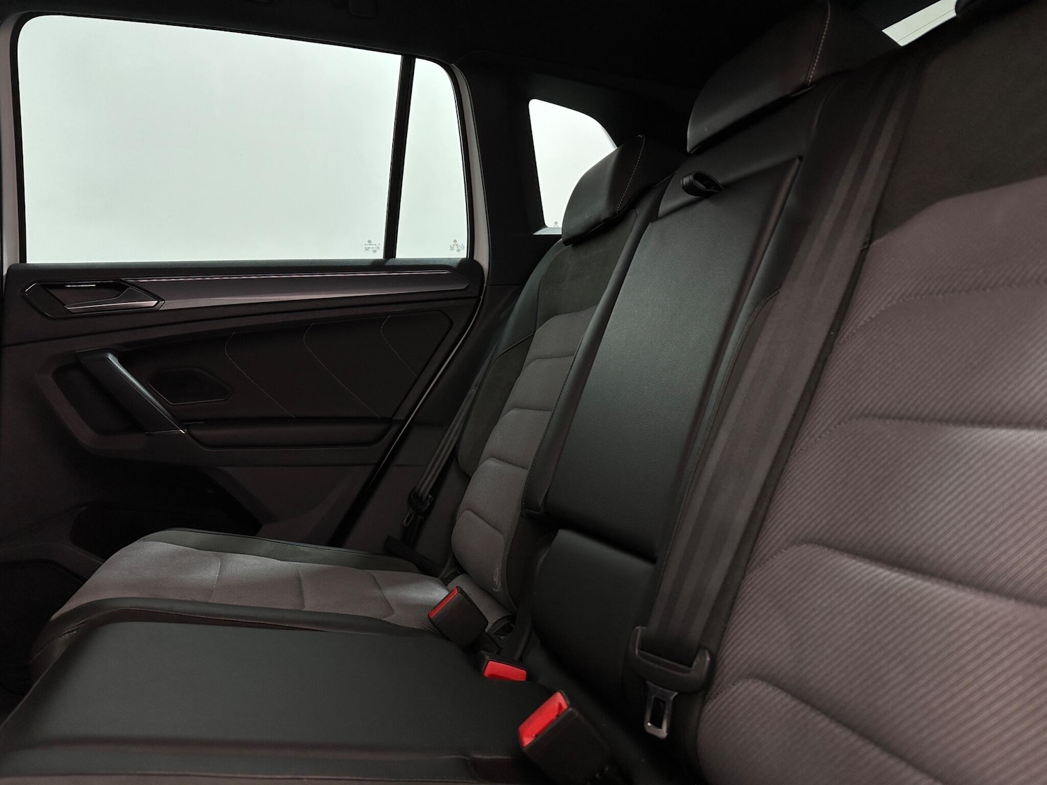 Used Volkswagen Tiguan 2017 for sale - 76878536: Photo 39