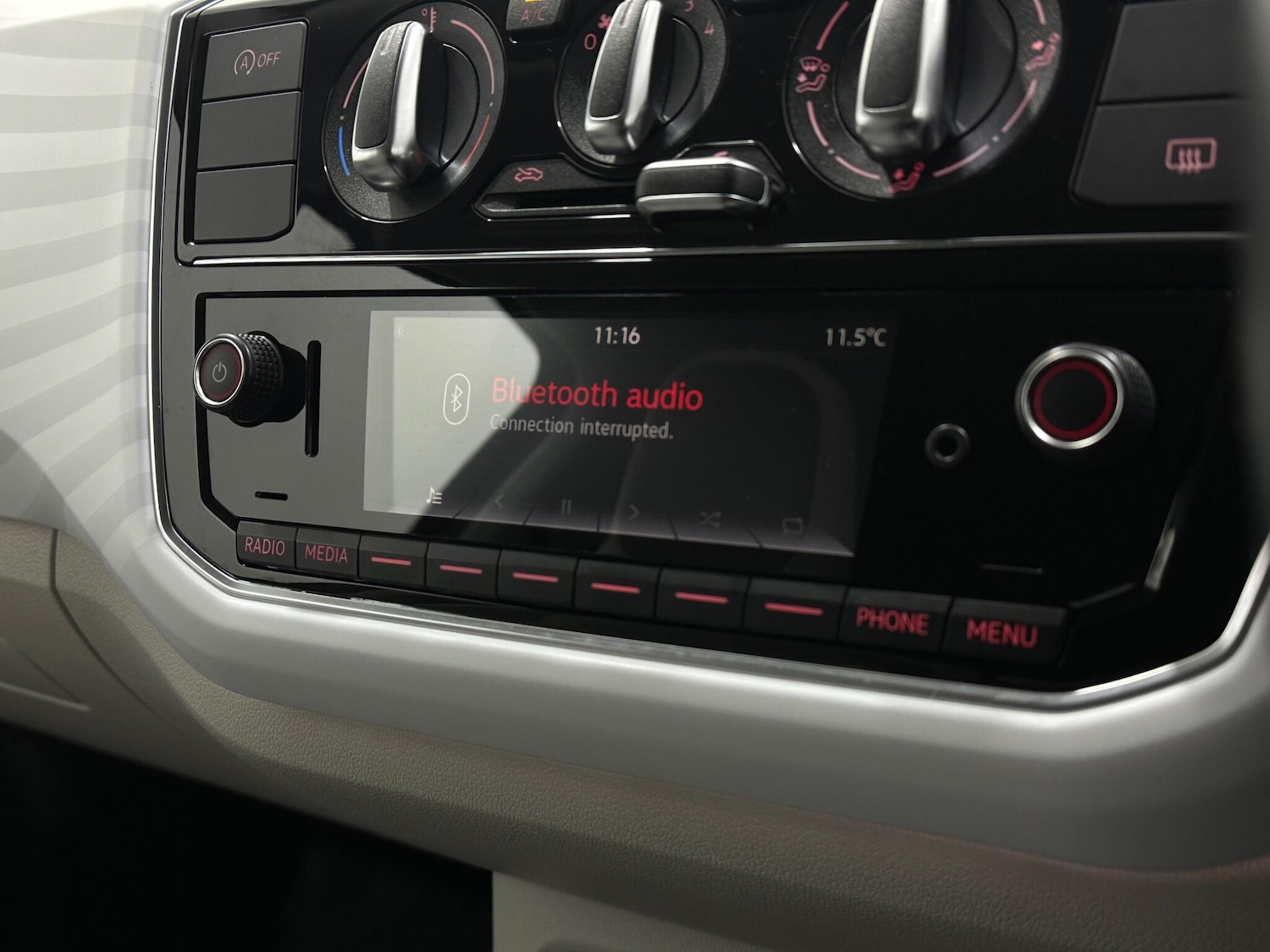 Used Volkswagen up! 2019 for sale - 76878963: Photo 18