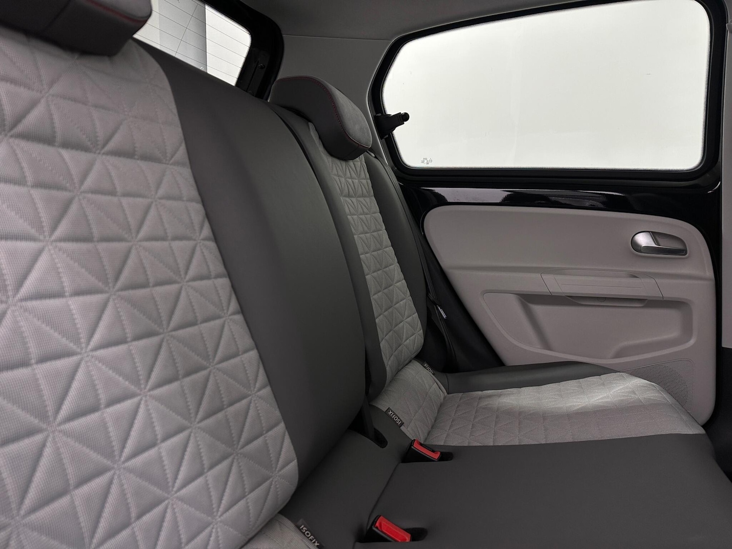 Used Volkswagen up! 2019 for sale - 76878963: Photo 35