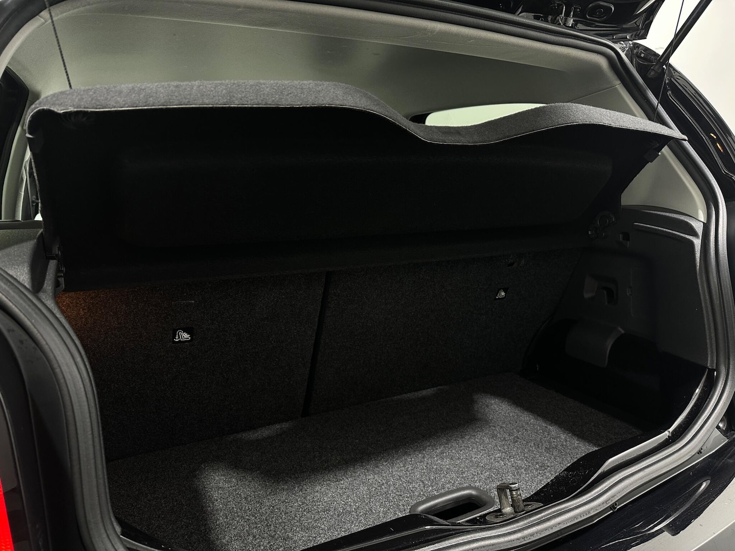 Used Volkswagen up! 2019 for sale - 76878963: Photo 40