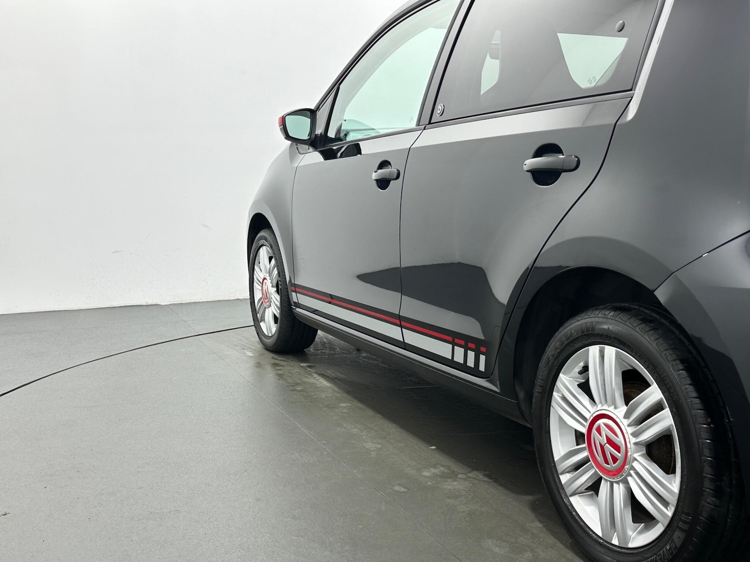 Used Volkswagen up! 2019 for sale - 76878963: Photo 42