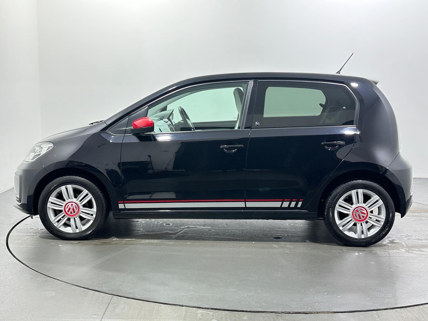 Used Volkswagen up! 2019 for sale - 76878963: Photo 5